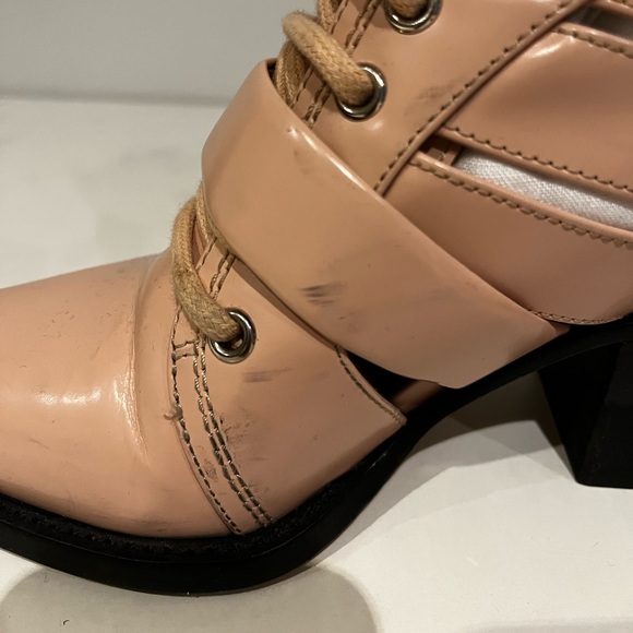 Chloe Rylee Bootie in Light Pink - Picture 3 of 5